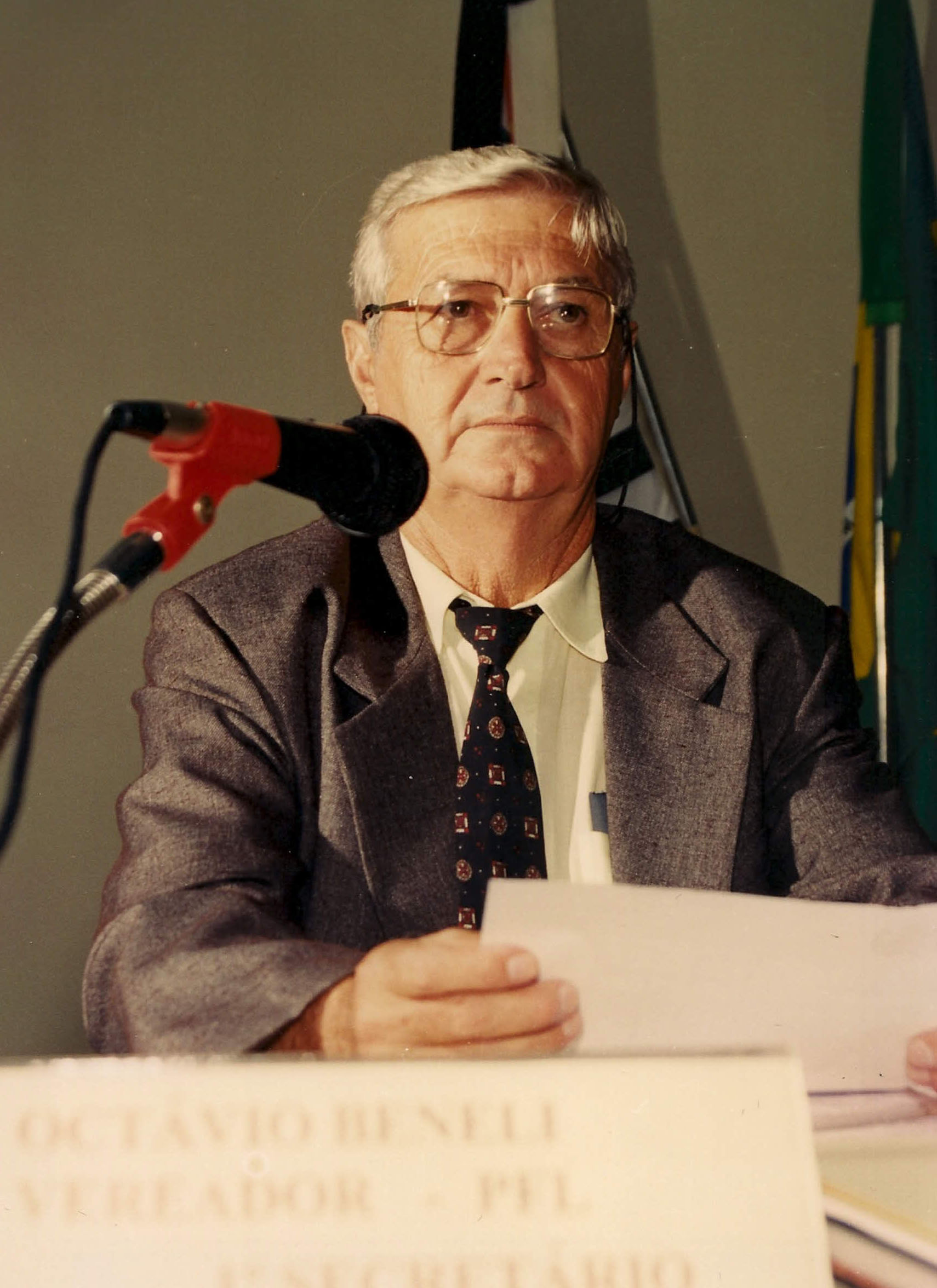 OCTÁVIO BENELLI